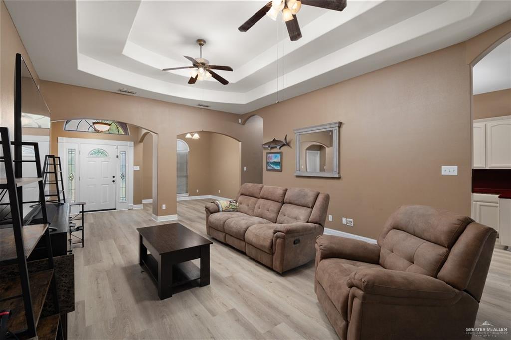 1614 Gabriels Landing Lndg, Harlingen, Texas image 4
