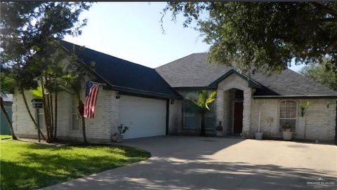 Photo of 819 N Quail Hollow Drive, Weslaco, TX 78596 (MLS # 501533)