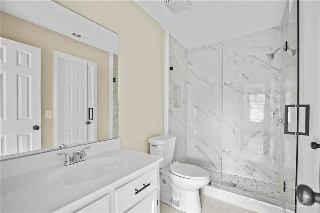 2013 Baylor Avenue, McAllen, Texas image 6