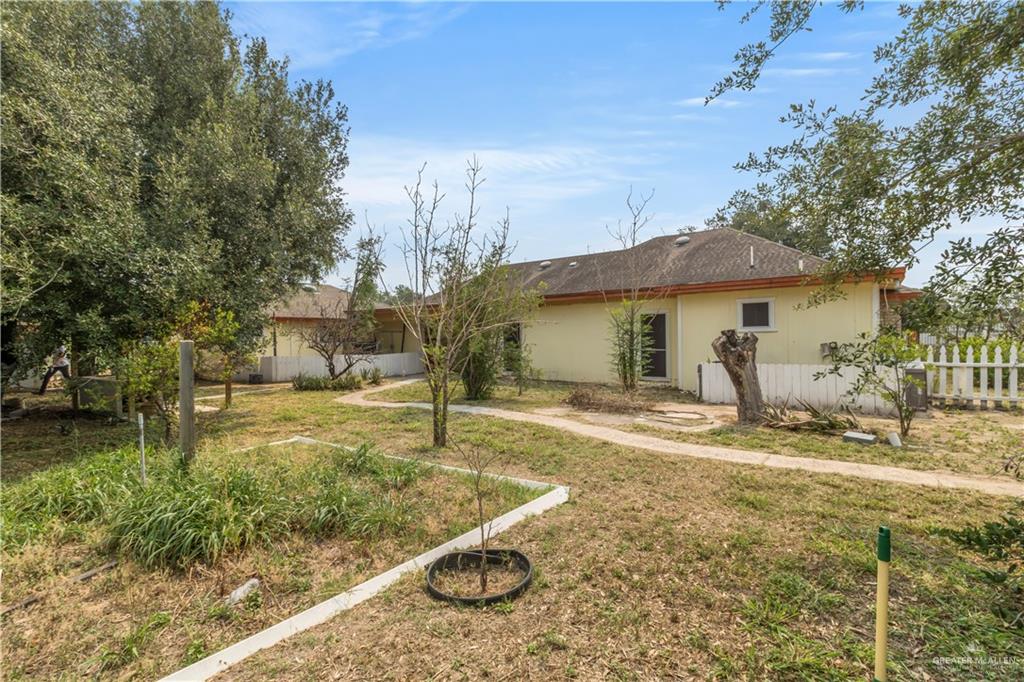 4721 Buddy Owens Avenue #F, McAllen, Texas image 21