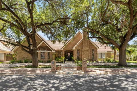 Homes For Sale - 305 Bluebird Avenue<br/> Hidalgo County, McAllen, TX 78504