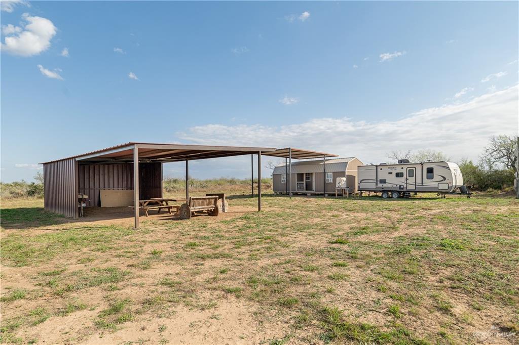 Cr 313, Encino, Texas image 6