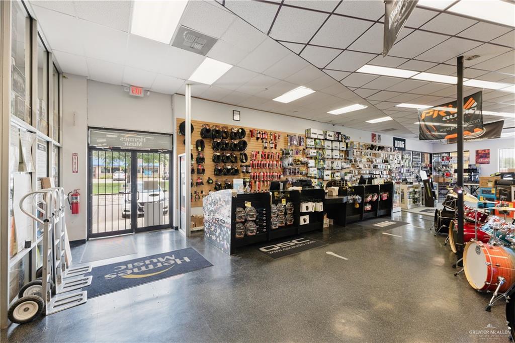 2109 W Expressway 83 Freeway