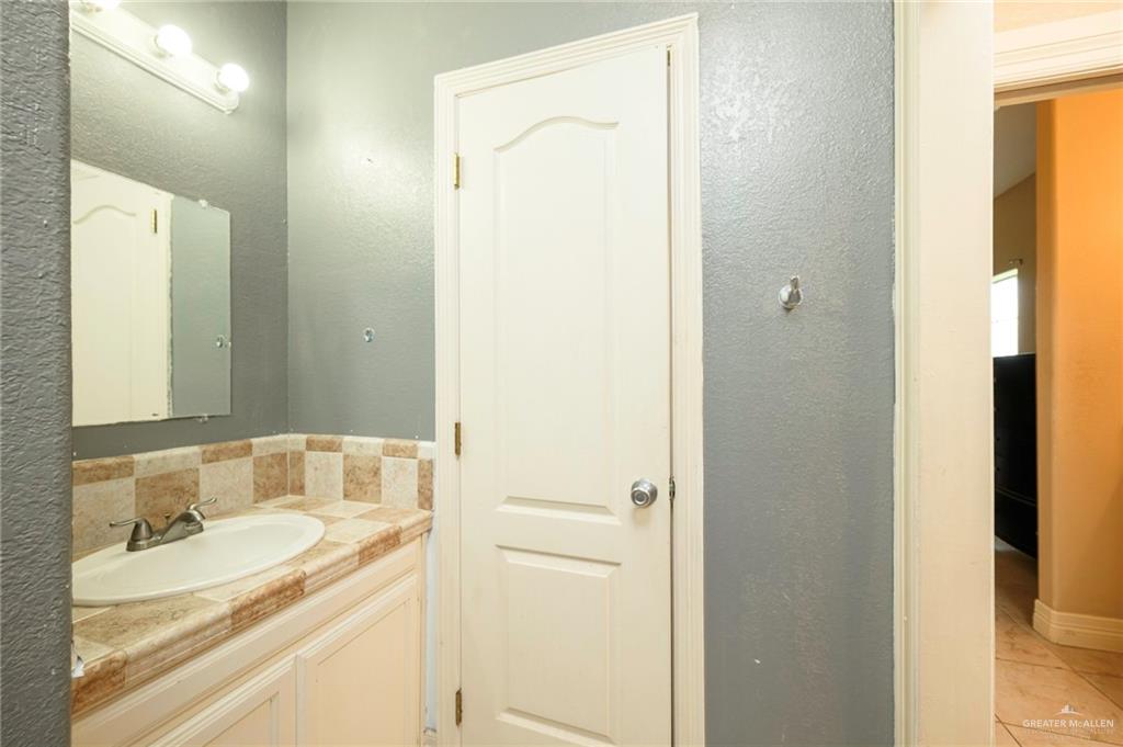 24162 N Tamm Lane, Harlingen, Texas image 20