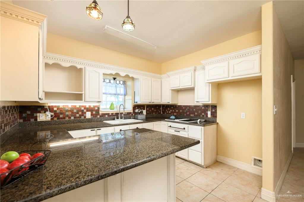 24162 N Tamm Lane, Harlingen, Texas image 6