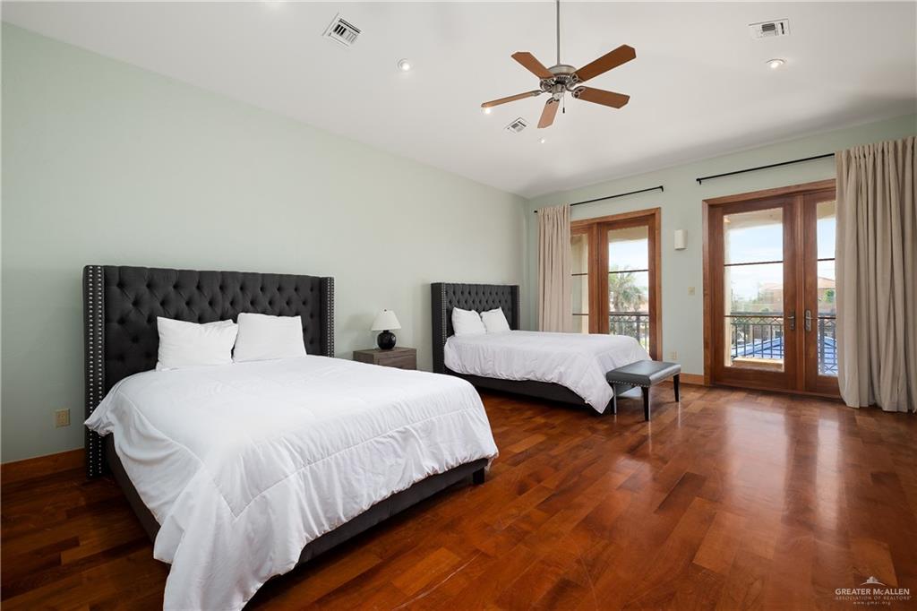 4616 Gulf Boulevard #SOUTH, South Padre Island, Texas image 23