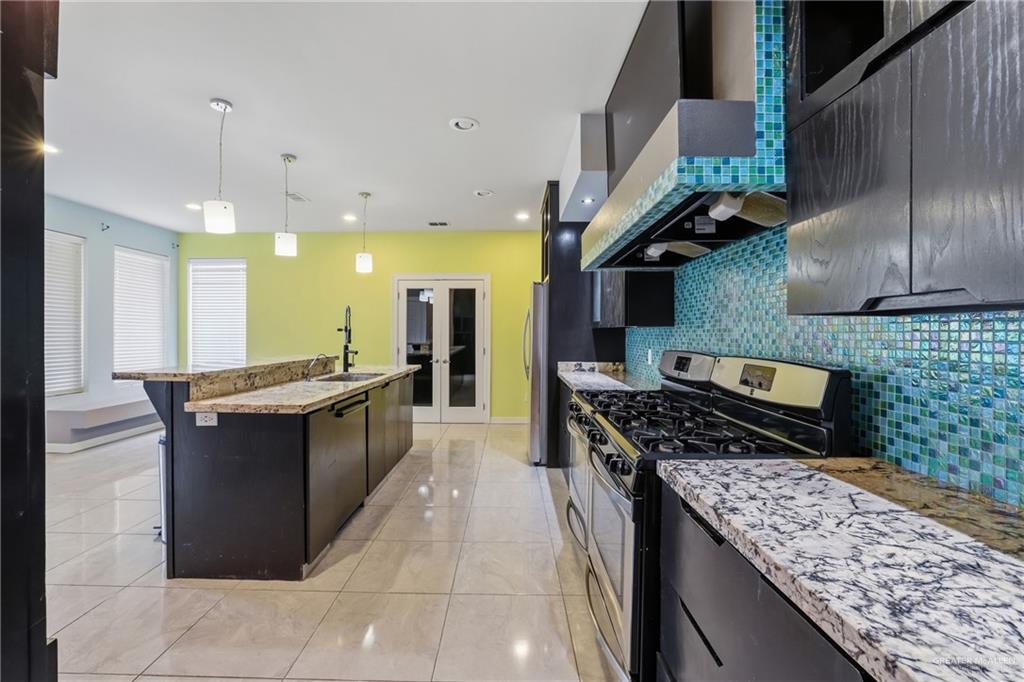 3901 Falcon Drive