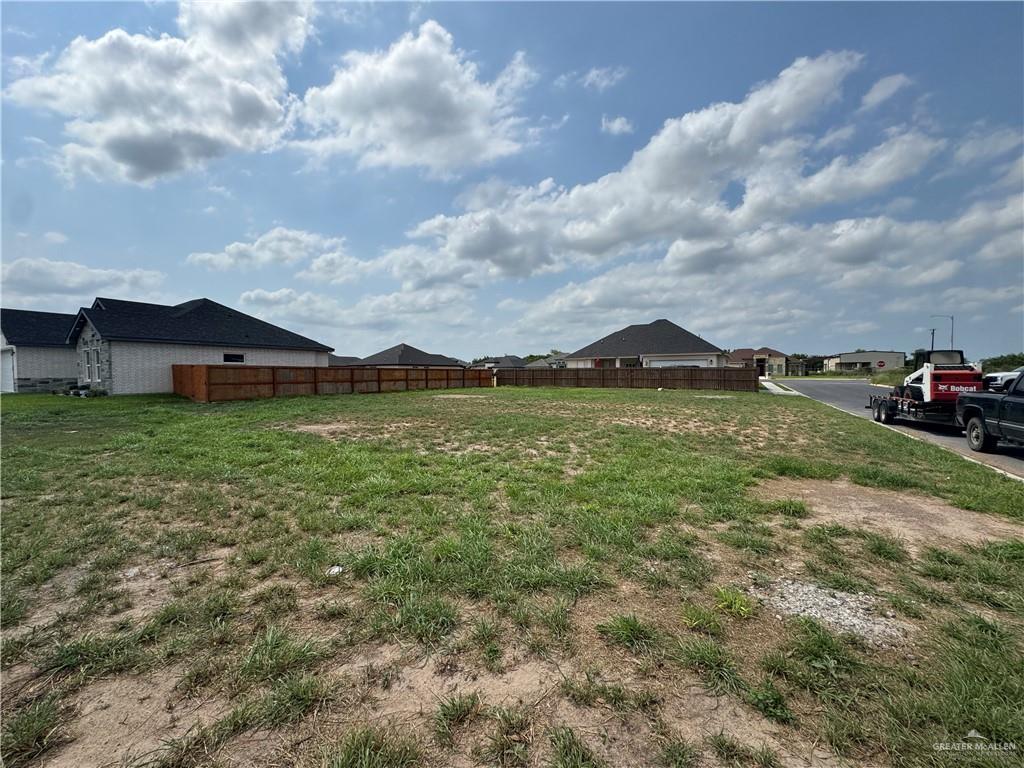 000 Juan Seguin Street, Weslaco, Texas image 3