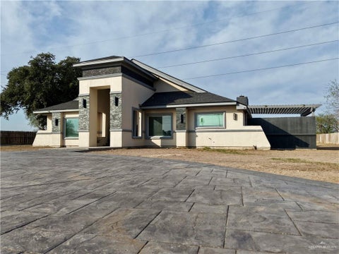 Apartment For Sale - 940 W Mile 3 Road<br/> Mission, TX 78573