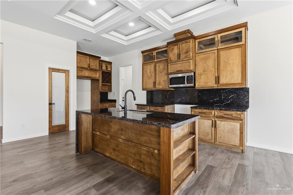 2910 Arboledas Drive