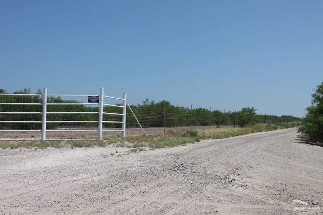 Loma Blanca Road, Roma, Texas image 4