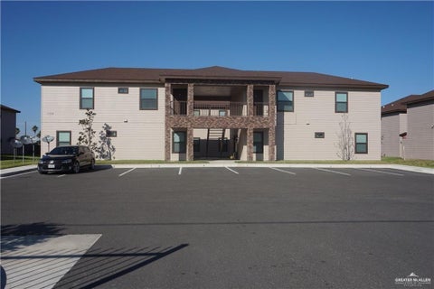 Apartment For Rent - 1104 W Eisenhower Street #J<br/> Hidalgo County, Pharr, TX 78577
