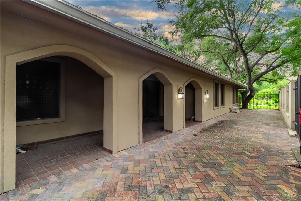 1001 S Cynthia Street, McAllen, Texas image 3