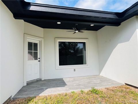 A home in Weslaco