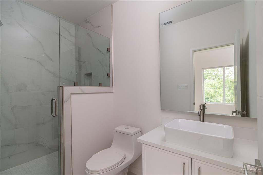 2711 Harmony Street, Mission, Texas image 15