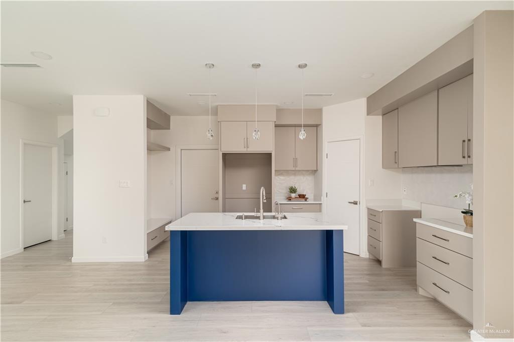 2711 Harmony Street, Mission, Texas image 4