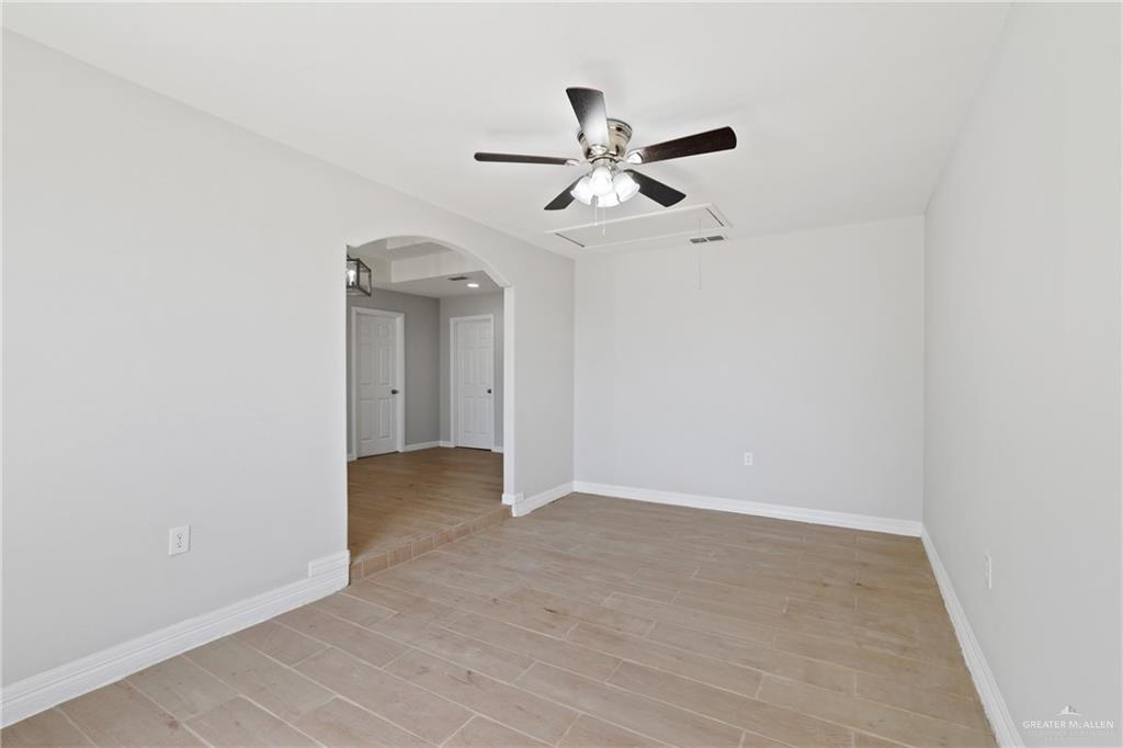 2813 N Vermillion Avenue, Brownsville, Texas image 10