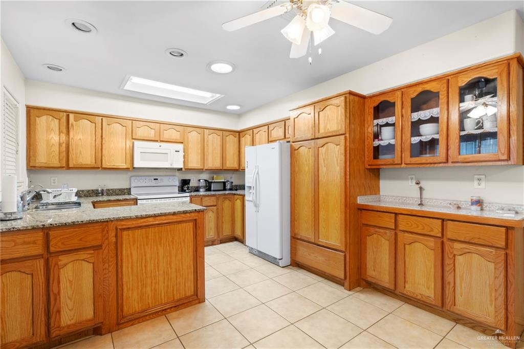 708 Lake View Drive, Mission, Texas image 6