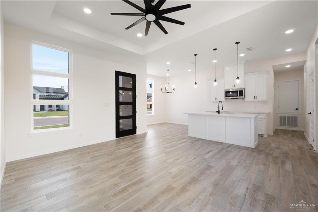 3414 Penelope Drive, Harlingen, Texas image 3
