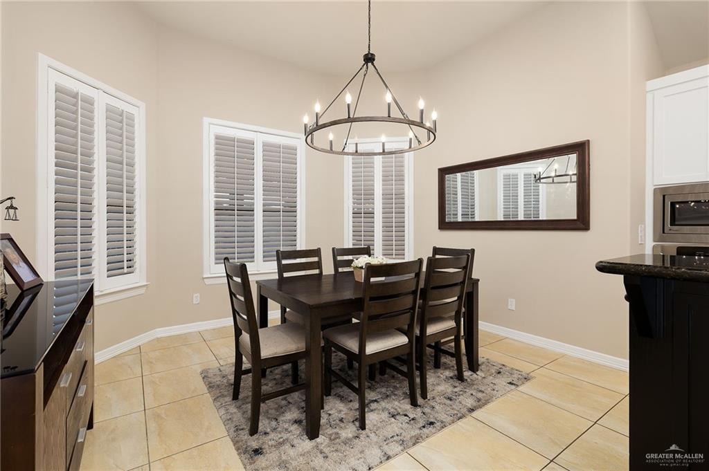 Mission, Texas 78574, United States, 4 Bedrooms Bedrooms, ,3 BathroomsBathrooms,Residential,Active,181828