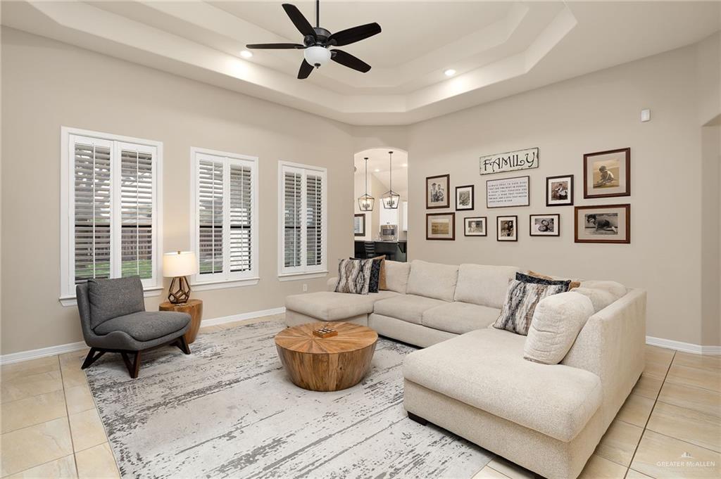 Mission, Texas 78574, United States, 4 Bedrooms Bedrooms, ,3 BathroomsBathrooms,Residential,Active,181828