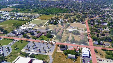 1214 S Bridge Avenue Weslaco TX 78596