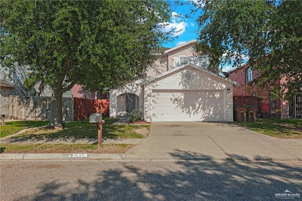 2110 EAGLE LANDING DR, EDINBURG, TX 78542 - Image 64aeed487a1dca5c84345a9d0bb267d2/2168602531