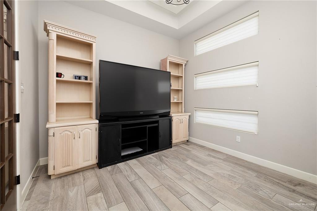 1801 Ozark Avenue, McAllen, Texas image 15