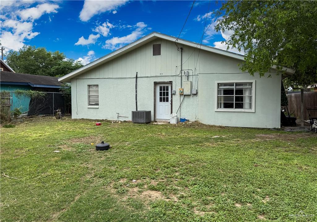 604 N Padre Avenue, Weslaco, Texas image 12