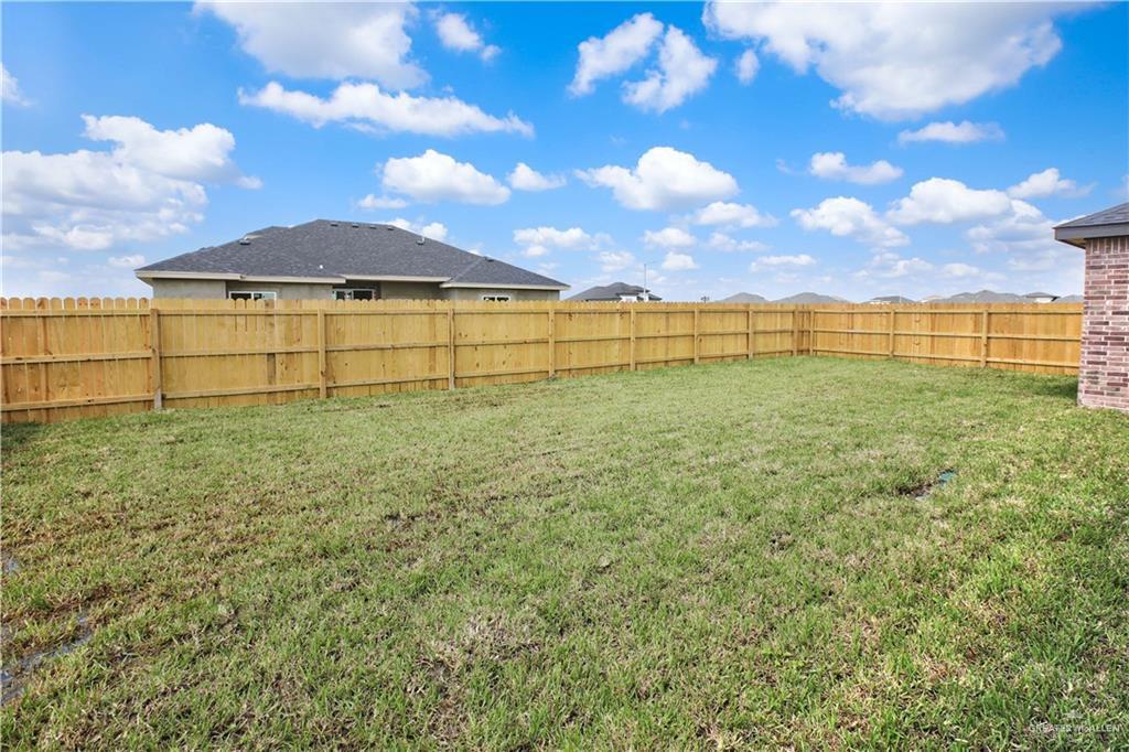 522 Eagle Drive, Los Fresnos, Texas image 25