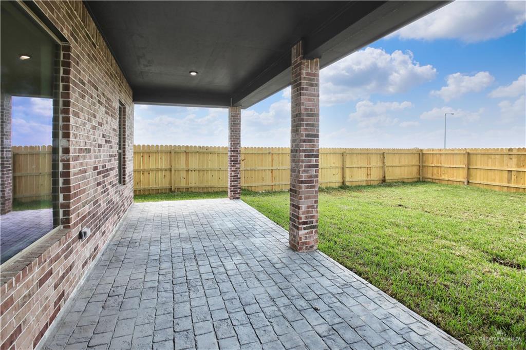 522 Eagle Drive, Los Fresnos, Texas image 23