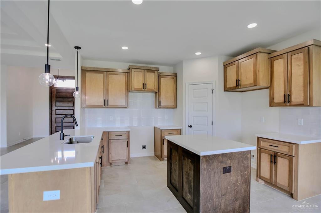 1502 Stirrup Circle, San Benito, Texas image 3