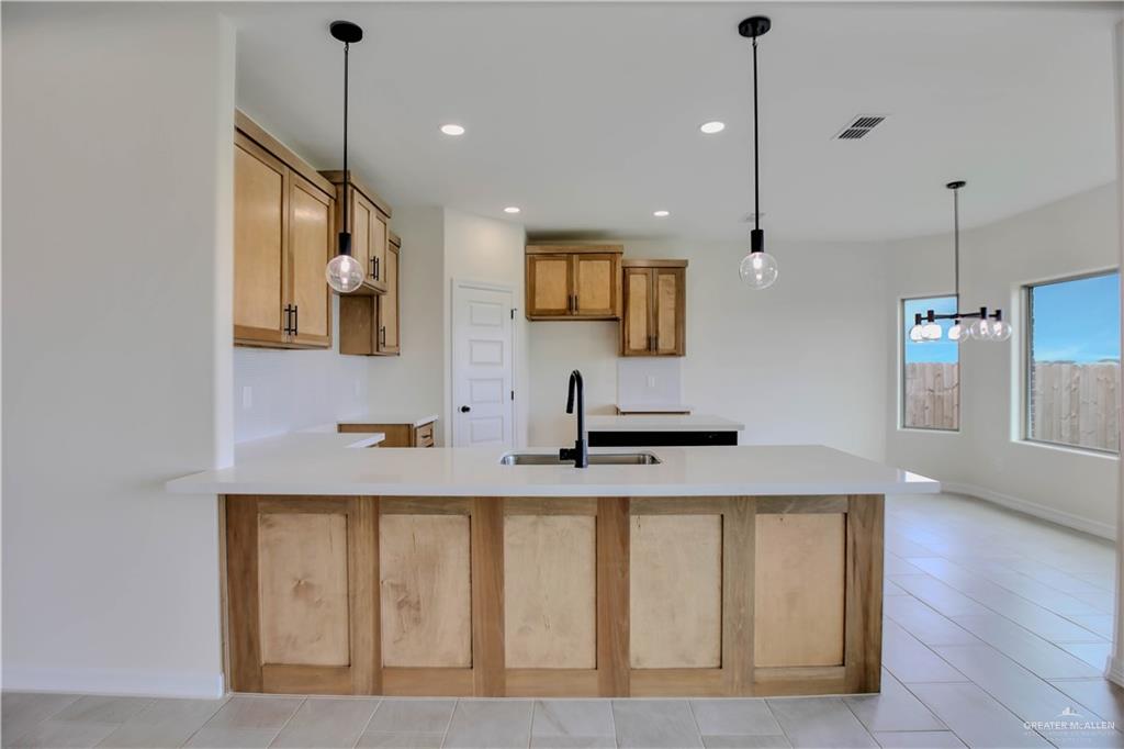 1502 Stirrup Circle, San Benito, Texas image 6
