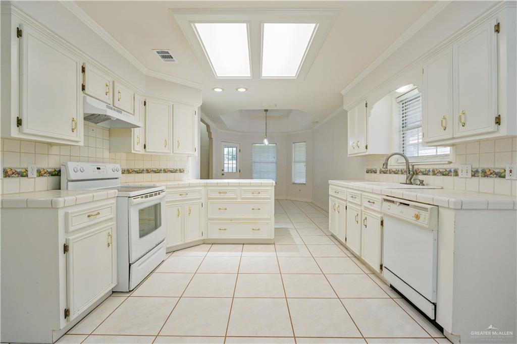 2320 Pelican Avenue, McAllen, Texas image 5