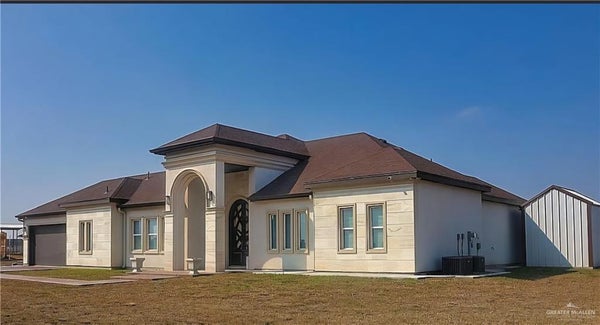 100 S J HERNANDEZ ST, WESLACO, TX 78596 - Image 65e04b4aeecdb33515d677dd5a596bae/2495680240