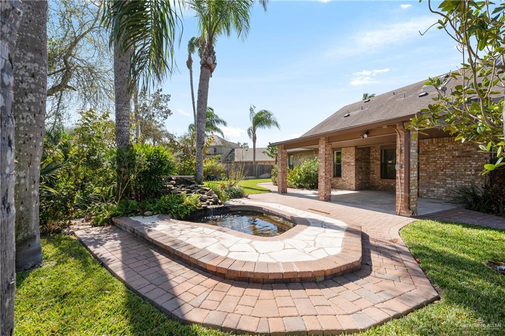 2702 Lazy Lake Drive, Harlingen, Texas image 29