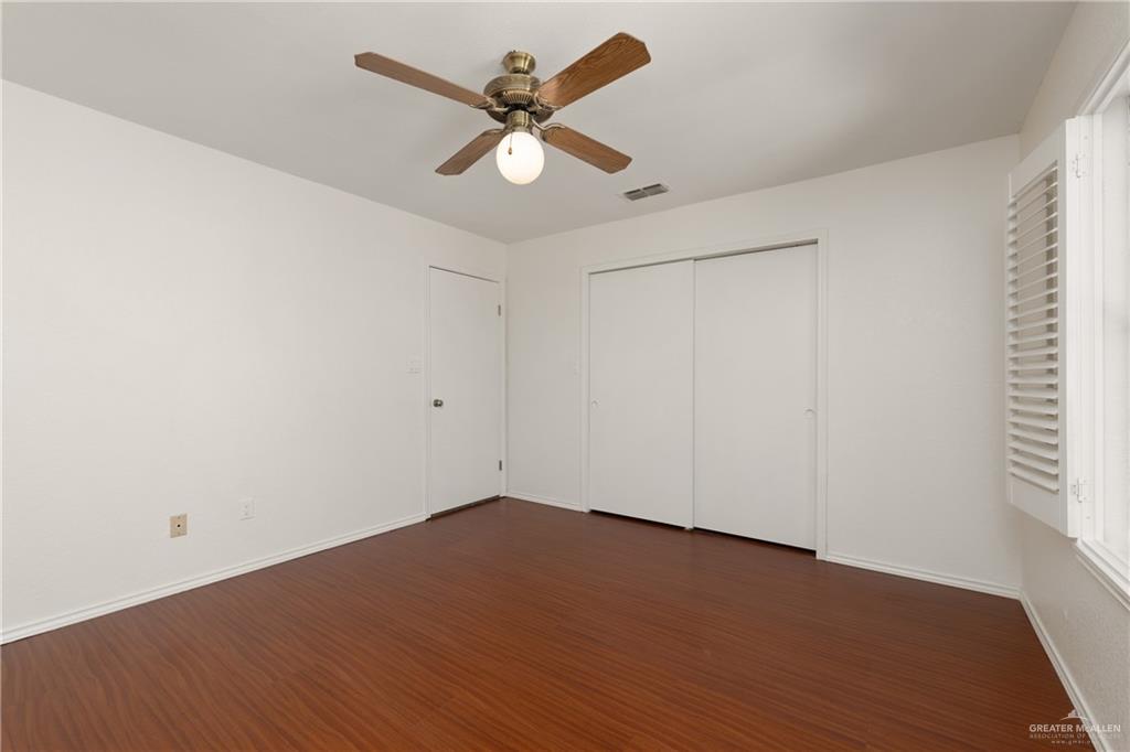 2702 Lazy Lake Drive, Harlingen, Texas image 25