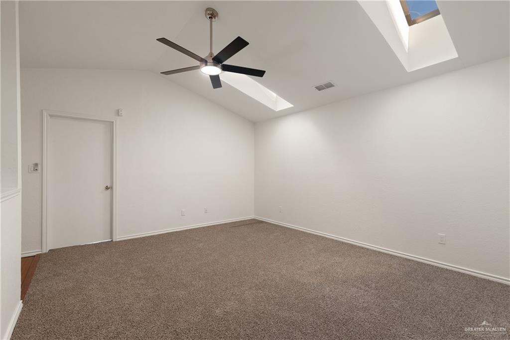 2702 Lazy Lake Drive, Harlingen, Texas image 20
