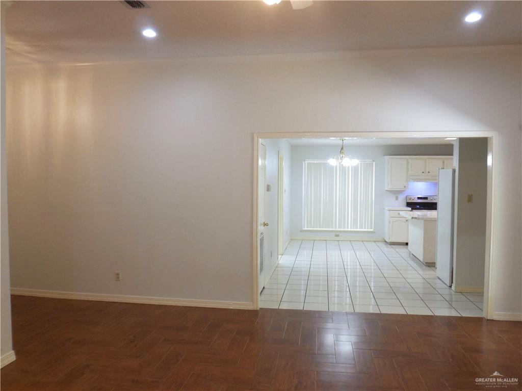 McAllen, Texas 78504, United States, 4 Bedrooms Bedrooms, ,2 BathroomsBathrooms,Residential,Active,253189