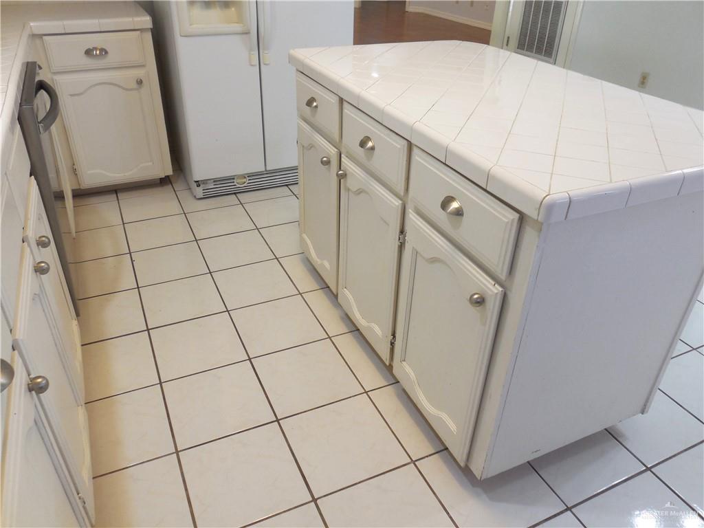 McAllen, Texas 78504, United States, 4 Bedrooms Bedrooms, ,2 BathroomsBathrooms,Residential,Active,253189