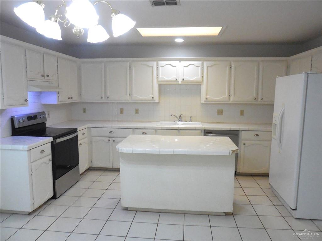 McAllen, Texas 78504, United States, 4 Bedrooms Bedrooms, ,2 BathroomsBathrooms,Residential,Active,253189
