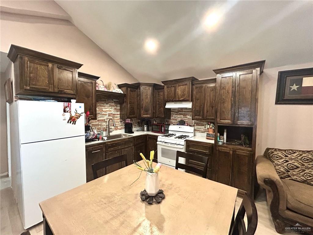 1112 San Isidro Drive, Donna, Texas image 10