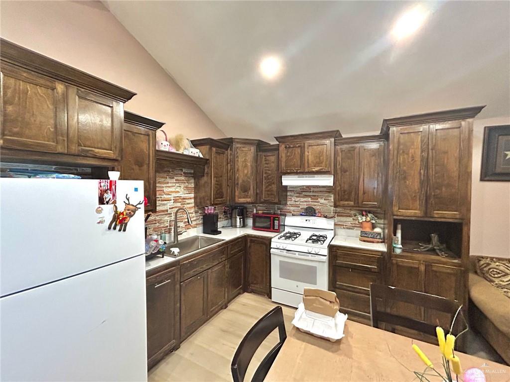 1112 San Isidro Drive, Donna, Texas image 11