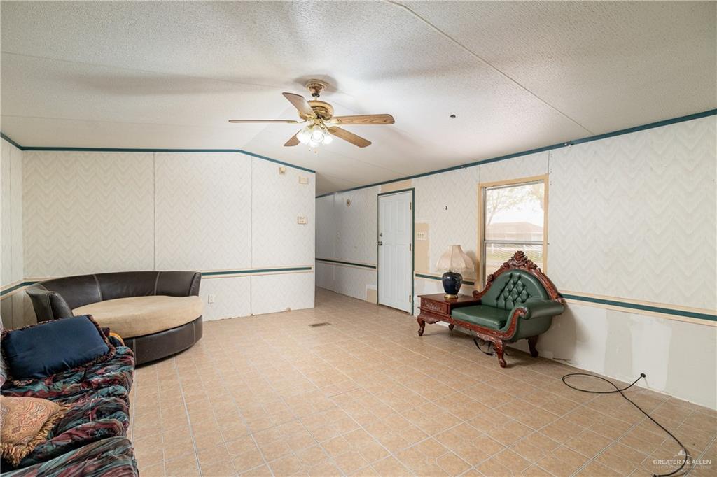 8727 Rancho Alto Drive, Edinburg, Texas image 14