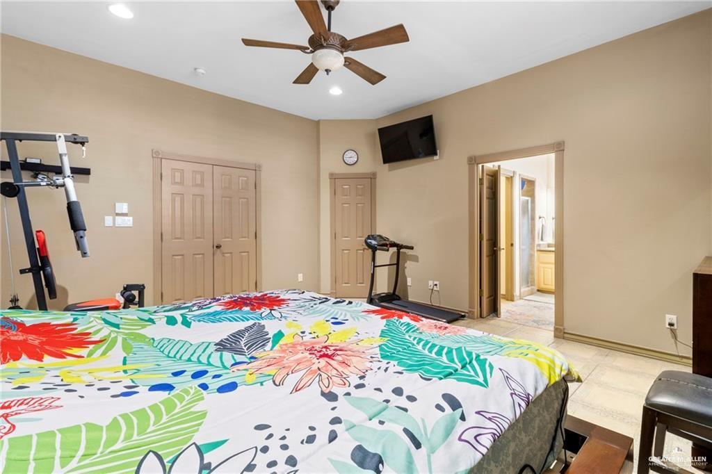 4004 Persimmon Drive, Palmhurst, Texas image 13