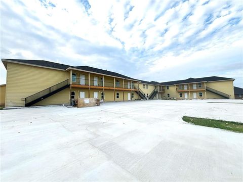 Condo For Rent - 1503 W Saint Francis Street #10<br/> Mission, TX 78573