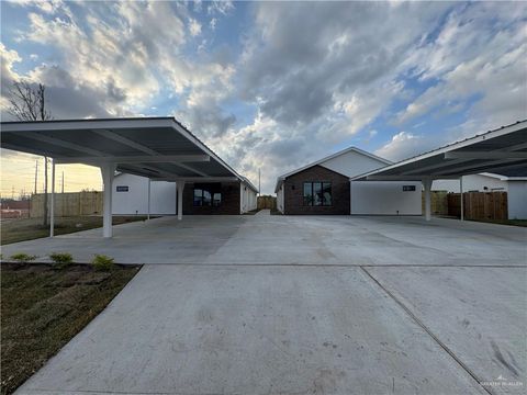 Apartment For Sale - 3305 S Chloe Avenue<br/> Edinburg, TX 78542