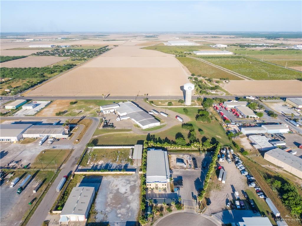 9010 S Cage Boulevard