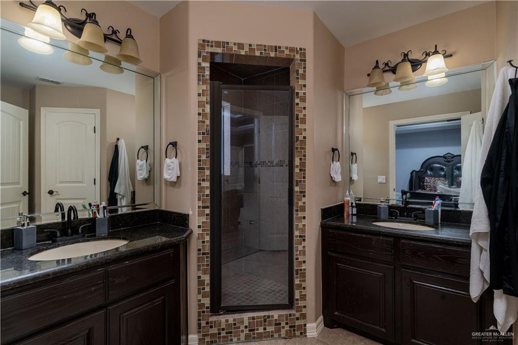 5001 N Ebony Street, Pharr, Texas image 10