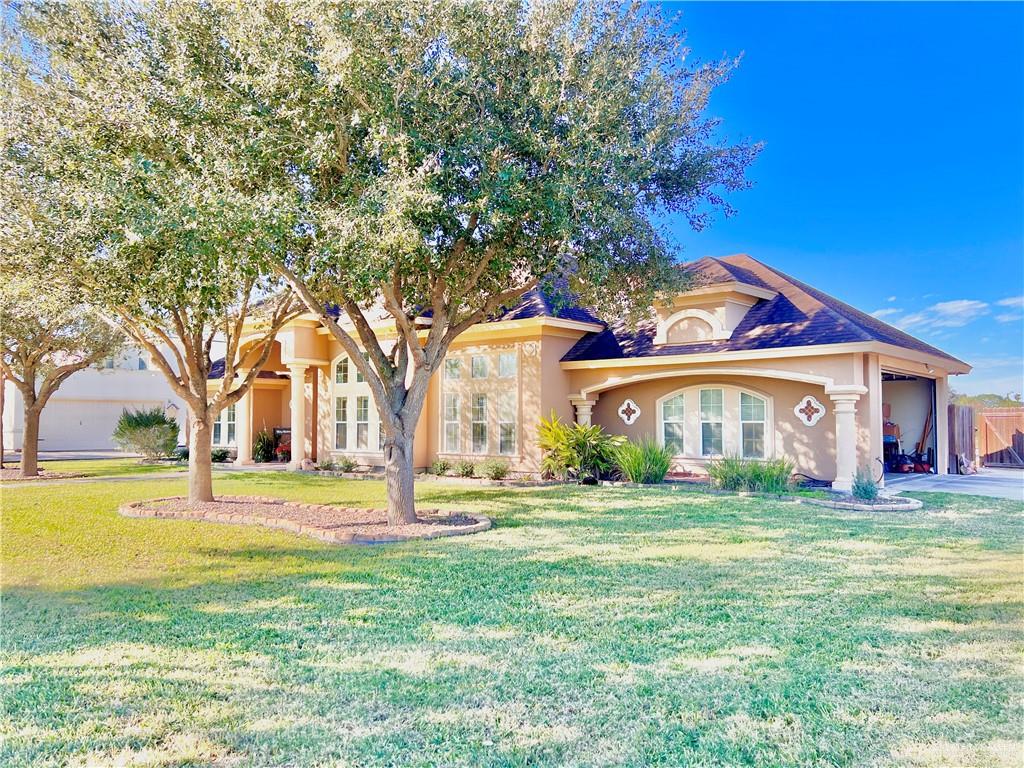 8218 Arrington Drive, Harlingen, Texas image 4